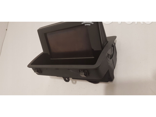 Дисплей 8U0857273E Audi Q3 8U