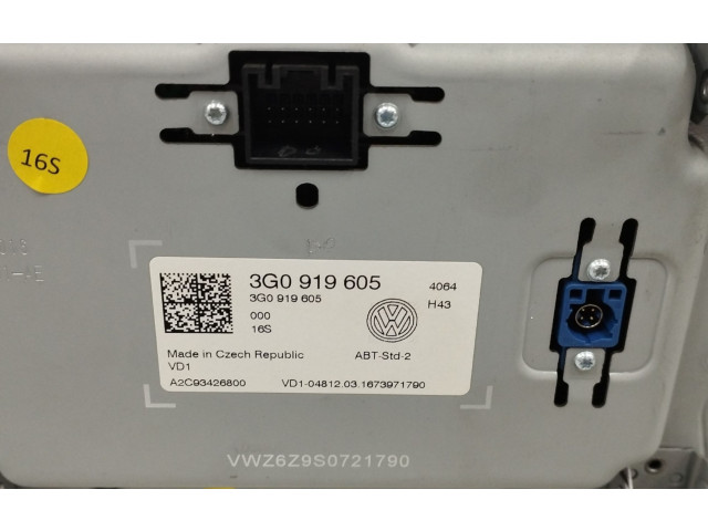 Дисплей    3G0919605, A2C93426800   Volkswagen Golf SportWagen
