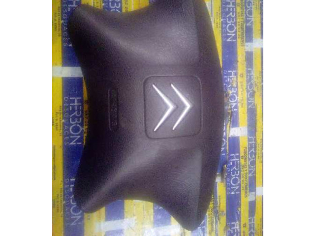 Подушка безопасности водителя 96454032XT01 Citroen Berlingo