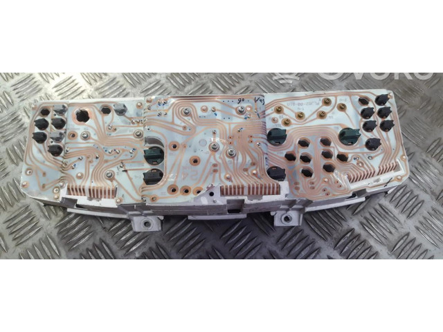 Панель приборов plj620001a   Mazda 626       