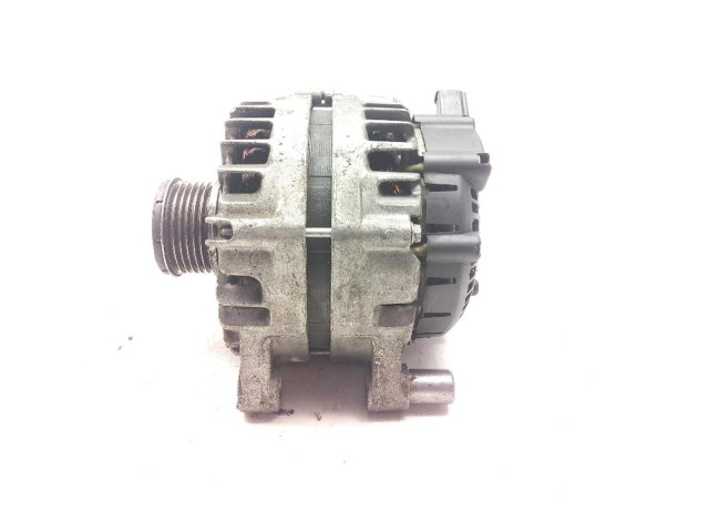 Генератор    Peugeot Partner      