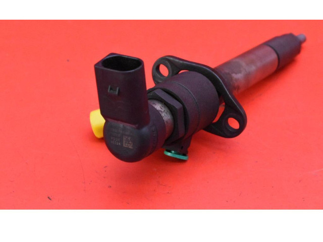 Форсунка 5U3Q-9K546-AA, 5U3Q-9K546-AA    Audi A6 S6 C6 4F   