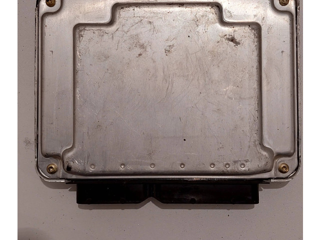 Řídící jednotka 0281010558, 28SA4960 Volkswagen PASSAT B5.5 2000