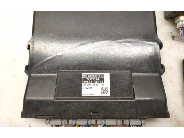 Řídící jednotka 8999030440, 8978433030 Lexus GS 250 350 300H 450H 2015