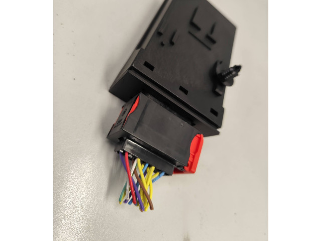 Блок управления 86503580, 1400043980   Citroen C8