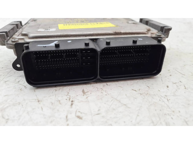 Блок управления двигателя 0281032119, 391402A890   KIA Ceed