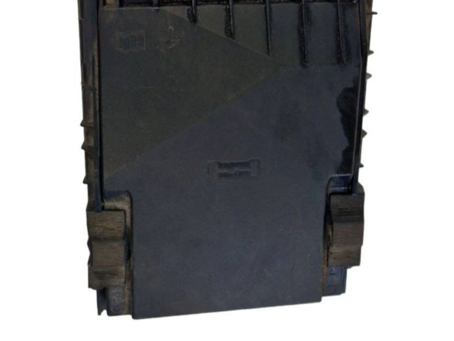 Блок предохранителей  1K0937132   Volkswagen Touran I    