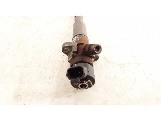 Vstřikovač 0445110030, 2354045   MG ZT - ZT-T  pro naftový motor 2.0  