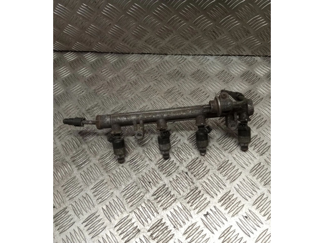 Vstřikovací lišta Daewoo Nexia