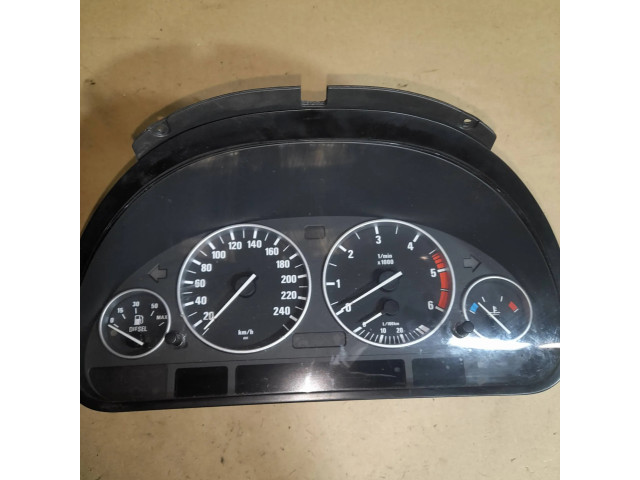 Přístrojová deska BMW 5 E39 2002 1100087849, 62116914883