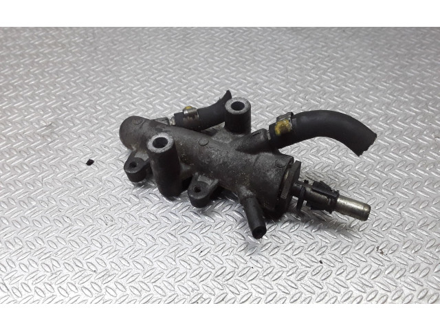 Vstřikovací lišta 55188200   Opel Zafira B     