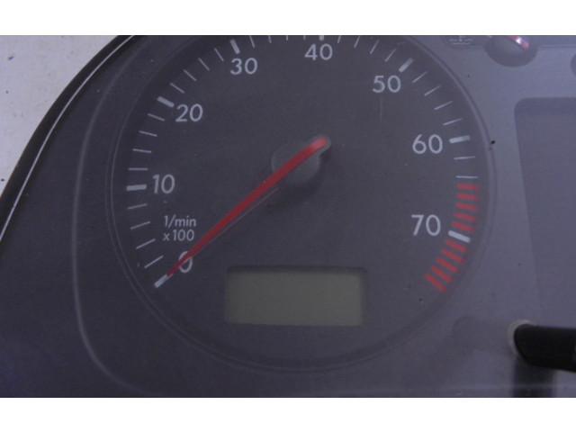 Панель приборов 1J0920805B, 1J0920805B   Volkswagen Bora       