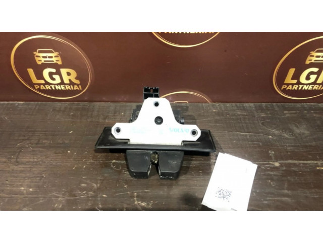 Замок задней крышки