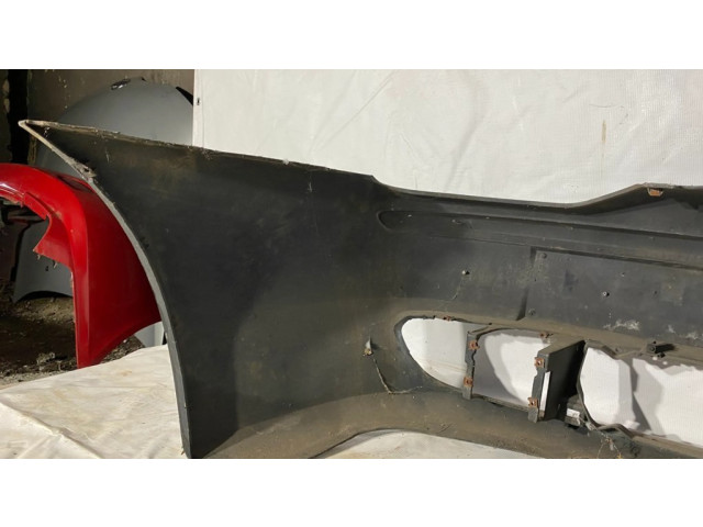 Передний бампер