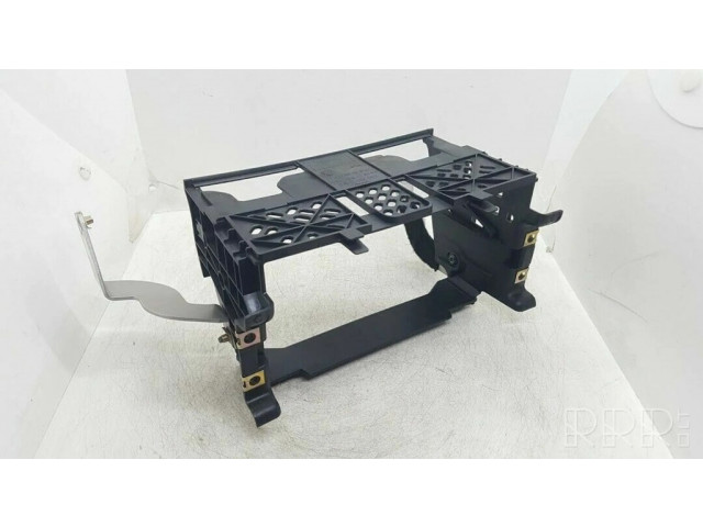 Другая деталь салона