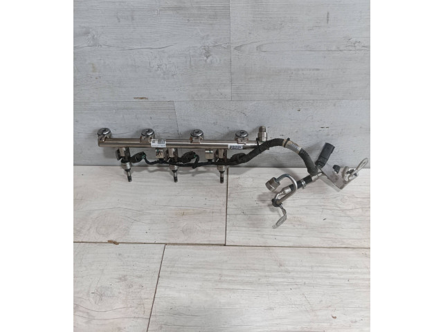 Топливная рампа 12629929   Chevrolet Camaro   для двигателя 12678997