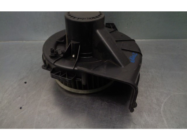 Вентилятор печки    6Q1819015G   Volkswagen Polo IV 9N3