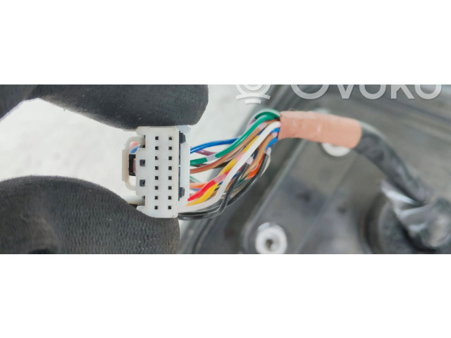 Зеркало электрическое Mitsubishi Outlander 2013 - 2021 года