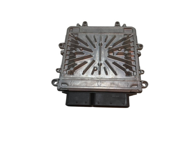 Блок управления двигателя 30771550AB, 0281012103 Volvo V70