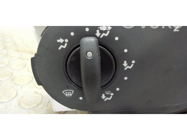 Блок управления климат-контролем 6001547667 Dacia Logan I