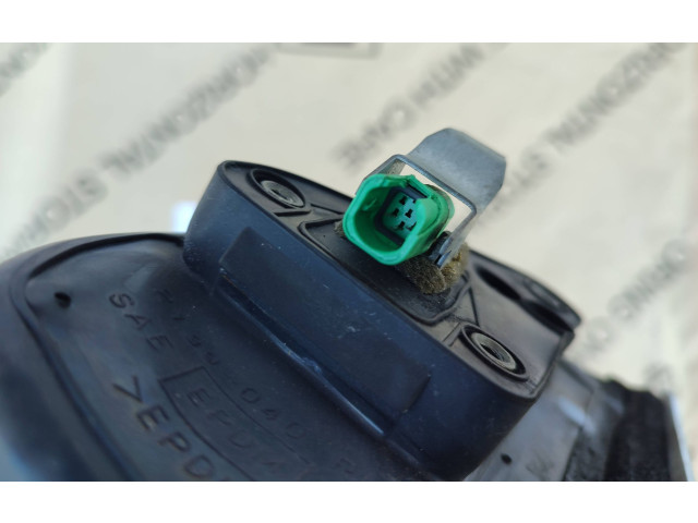 Zpětné zrcátko Suzuki Ignis 2002 E13010472, E13020472