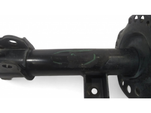 Передний амортизатор      