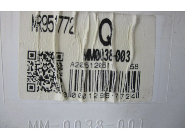 Панель приборов MR951772, MR951772 Mitsubishi Colt CZ3