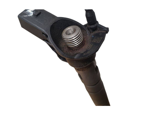 Vstřikovač 059130277Q Audi A8 S8 D3 4E ASB