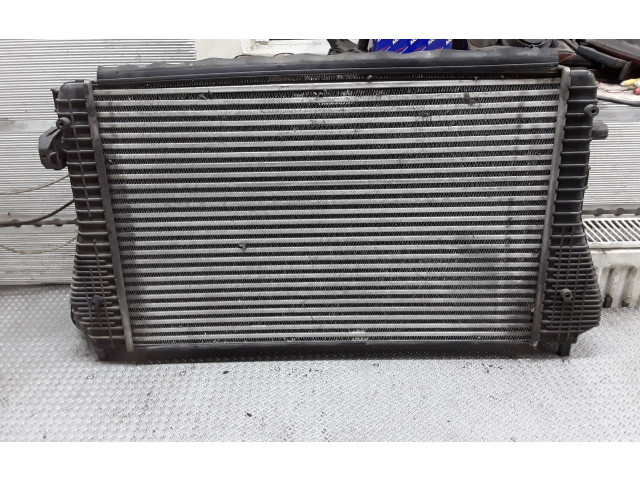 Интеркулер     Audi A3 S3 A3 Sportback 8P 