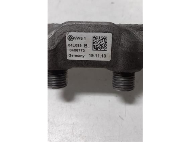 Топливная рампа 04L089   Audi A3 S3 8V   для двигателя CRBC