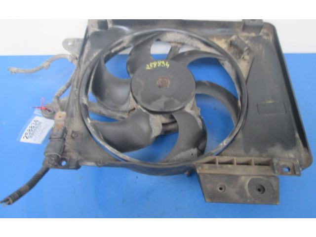 Вентилятор радиатора         Fiat Punto (176) 