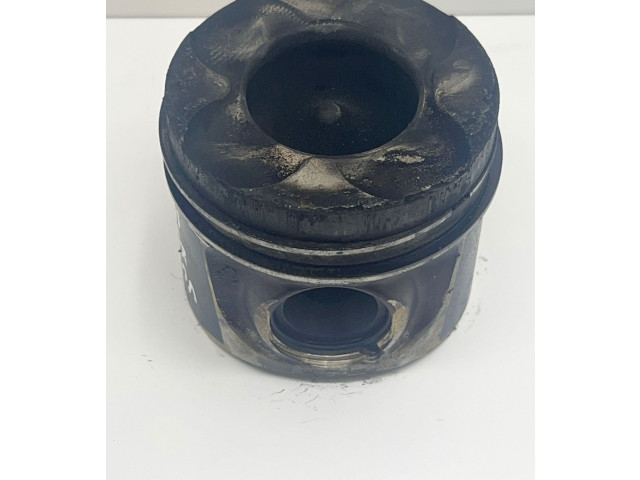 Поршень 81L123 Volvo XC60