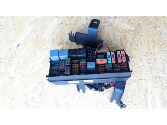 Блок предохранителей A1645403072, YAP29291 Mercedes-Benz R W251