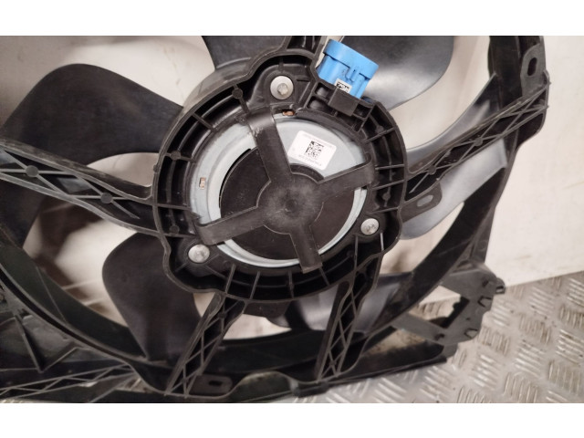 Вентилятор радиатора     214816680R, 93868357    Renault Trafic III (X82) 