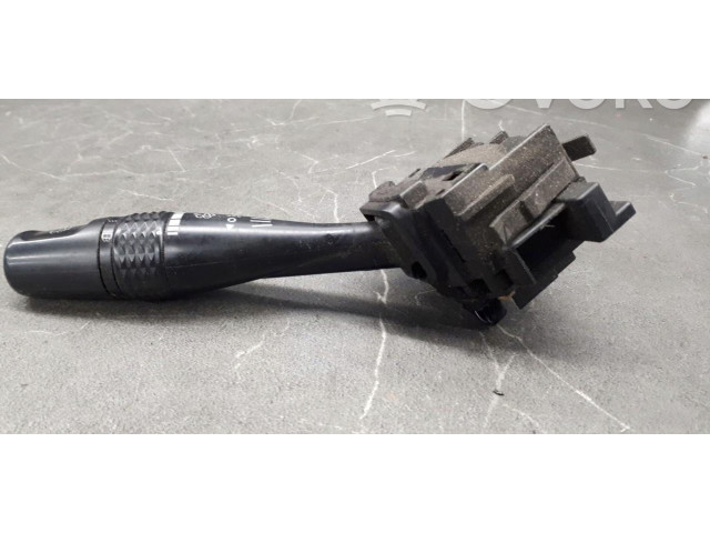 Ручка стеклоочистителей Mitsubishi Space Wagon