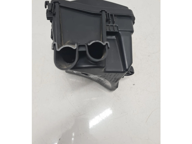 Блок предохранителей  243809584R   Dacia Sandero    