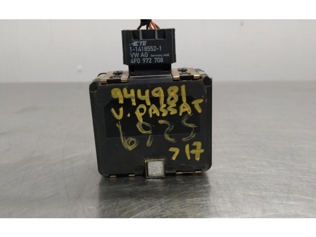 Блок управления двигателя    Volkswagen PASSAT