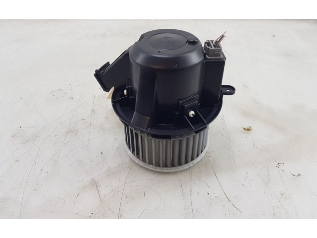 Вентилятор печки    EE797001, EE797001   Renault Twingo III