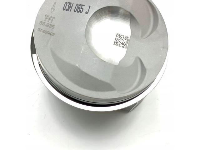  Поршень  03H107065J  Volkswagen PASSAT B6  