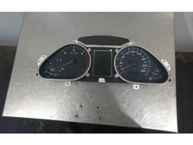 Přístrojová deska Audi Q7 4L 4L0920930H