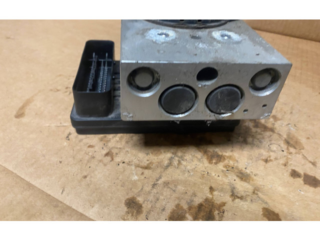 Блок АБС 30714956, 10092504113   Volvo  V70  2008 - 2013 года