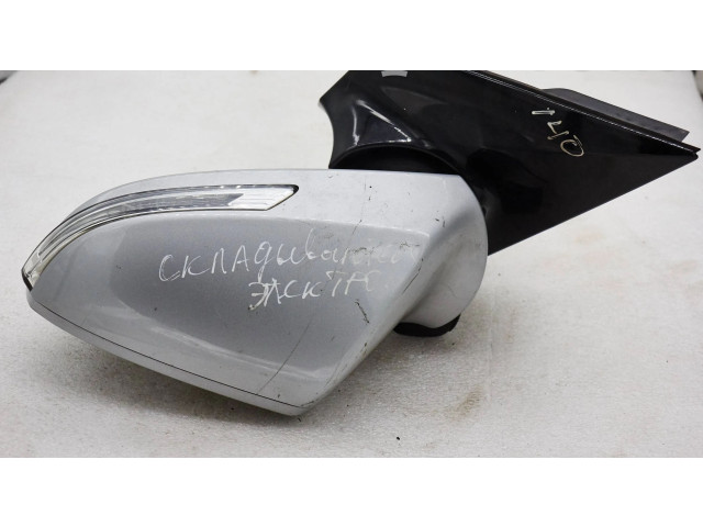 Zpětné zrcátko Hyundai i40 2013 e4023588, e4023589