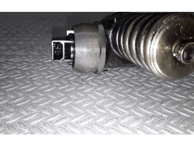 Форсунка 038130073AQ Audi A3 S3 8L -