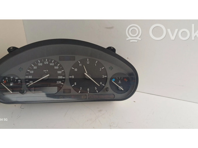 Přístrojová deska BMW 3 E36 1993 11000846305, 8357752