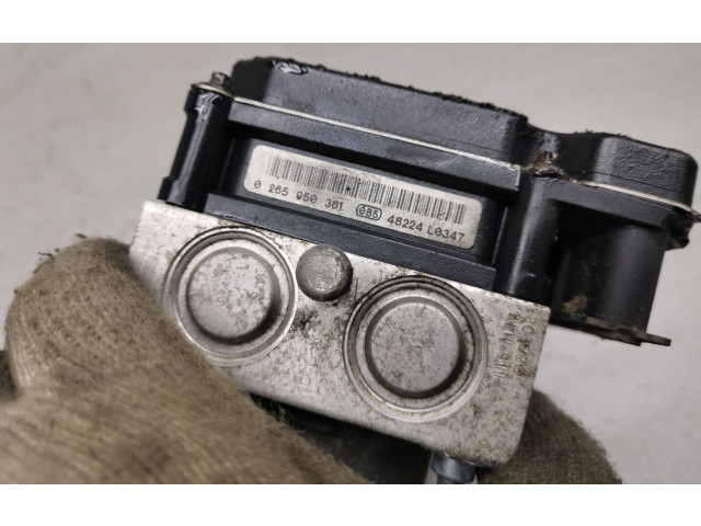 Блок АБС 0265950361, 32067272 Mitsubishi Colt 2004 - 2008 года