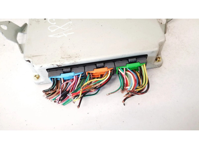 Блок управления двигателя 22611ag322, a18-000 Subaru Forester SF