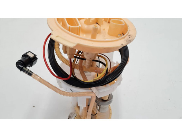 Насос топлива (в топливном баке)