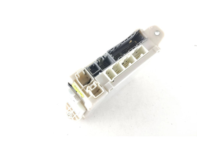 Pojistková skříňka 8273030274, 20500W Lexus GS 300 350 430 450H 2008