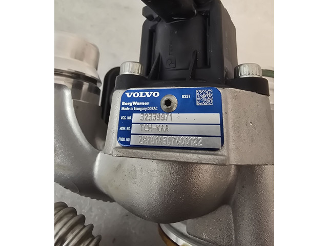 Турбина Volvo XC40 32339971