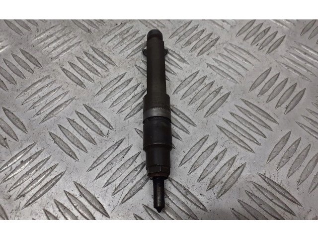 Форсунка 028130201T Skoda Octavia Mk1 (1U)